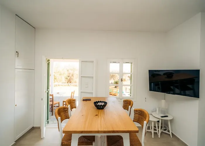 La Maison De Lilac-luxurious Olive Grove Platis Gialos (Sifnos)