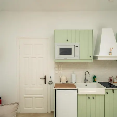 La Maison De Lilac-luxurious Olive Grove *