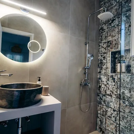 La Maison De Lilac-luxurious Olive Grove