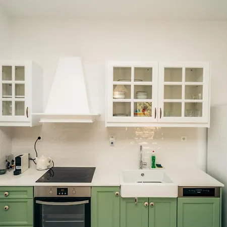 La Maison De Lilac-luxurious Olive Grove